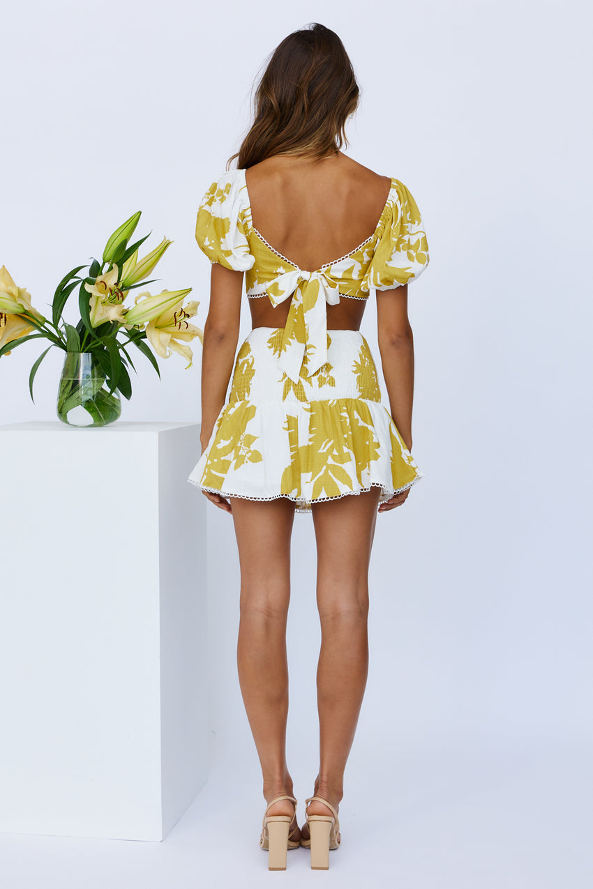 Sunkissed Smiles Crop Mustard