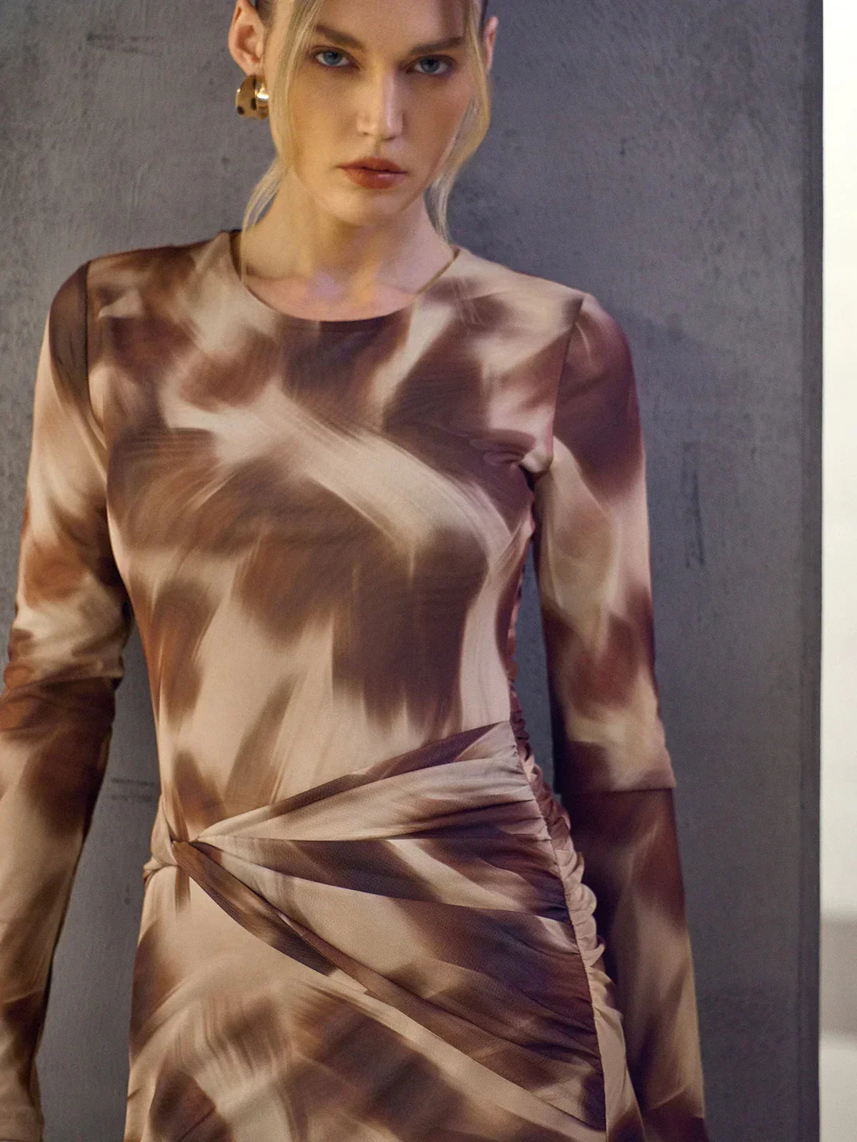 Abstract Print Twisted Mesh Midi Dress